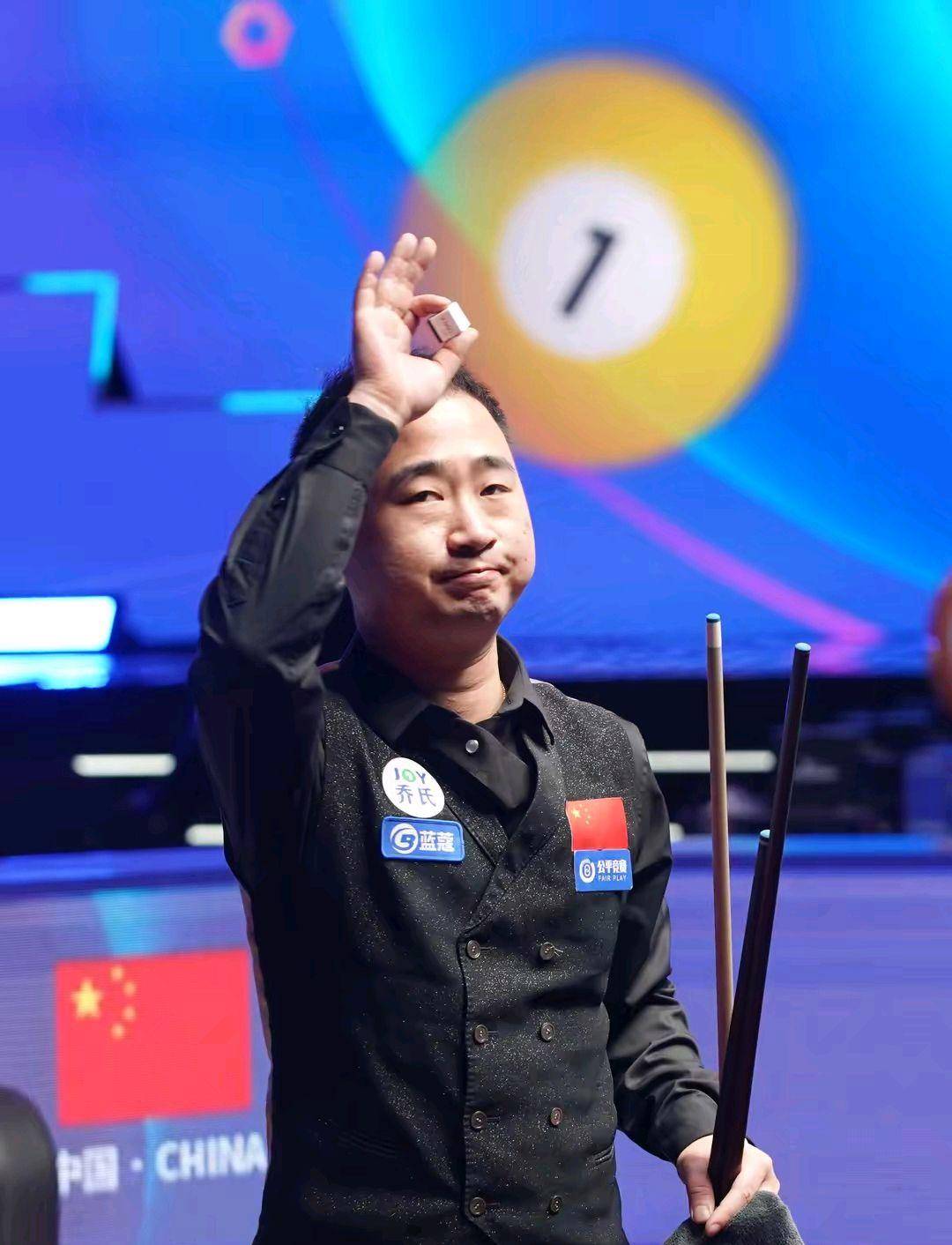 仅是一场强 仅是一场强